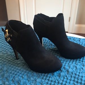Vince Camuto Black booties NWOB